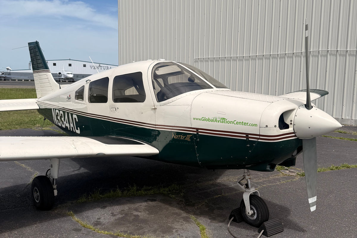 Piper Warrior III — Glass Panel N334AC